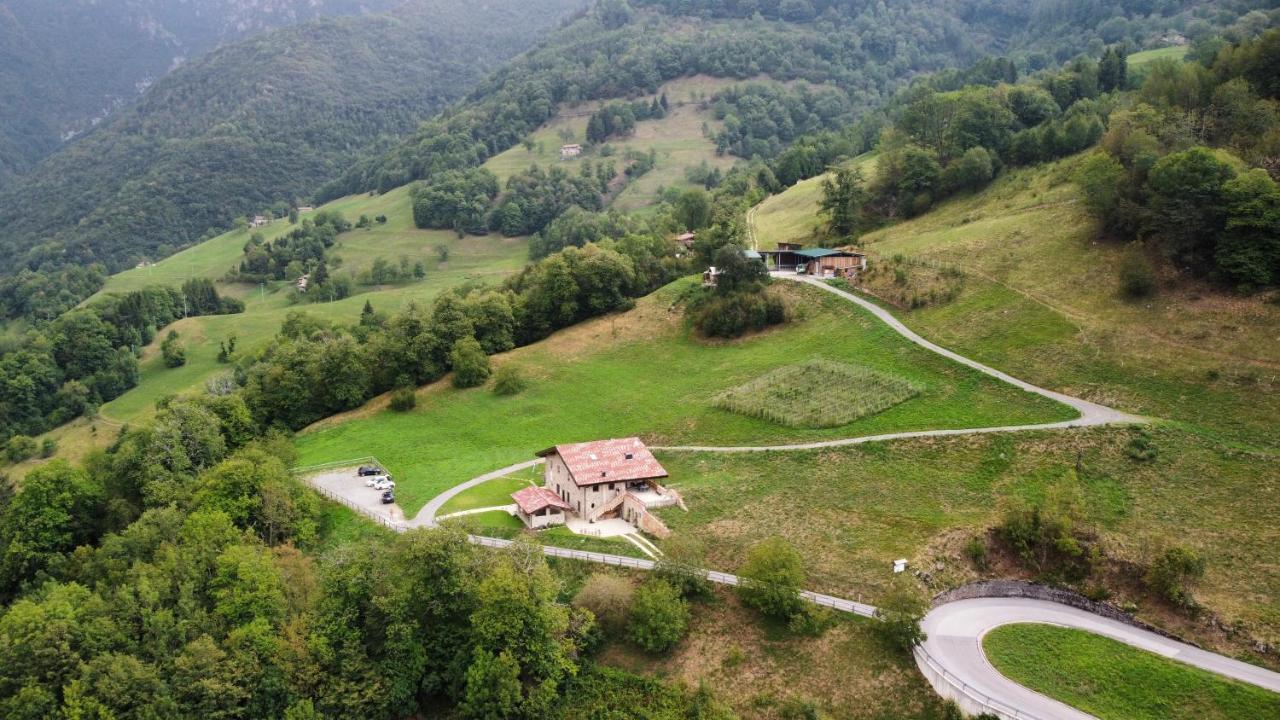 Agriturismo Piane Ono Degno Екстер'єр фото